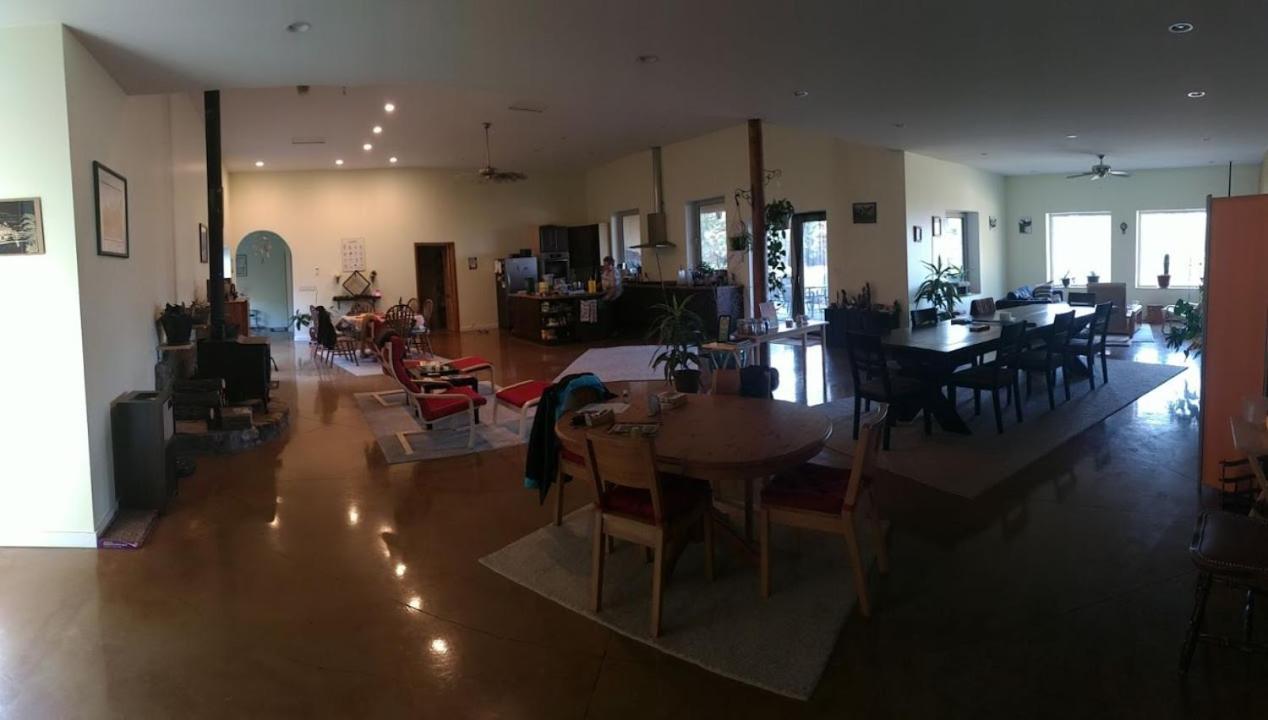 Baergnaescht B&B Osoyoos Exteriör bild