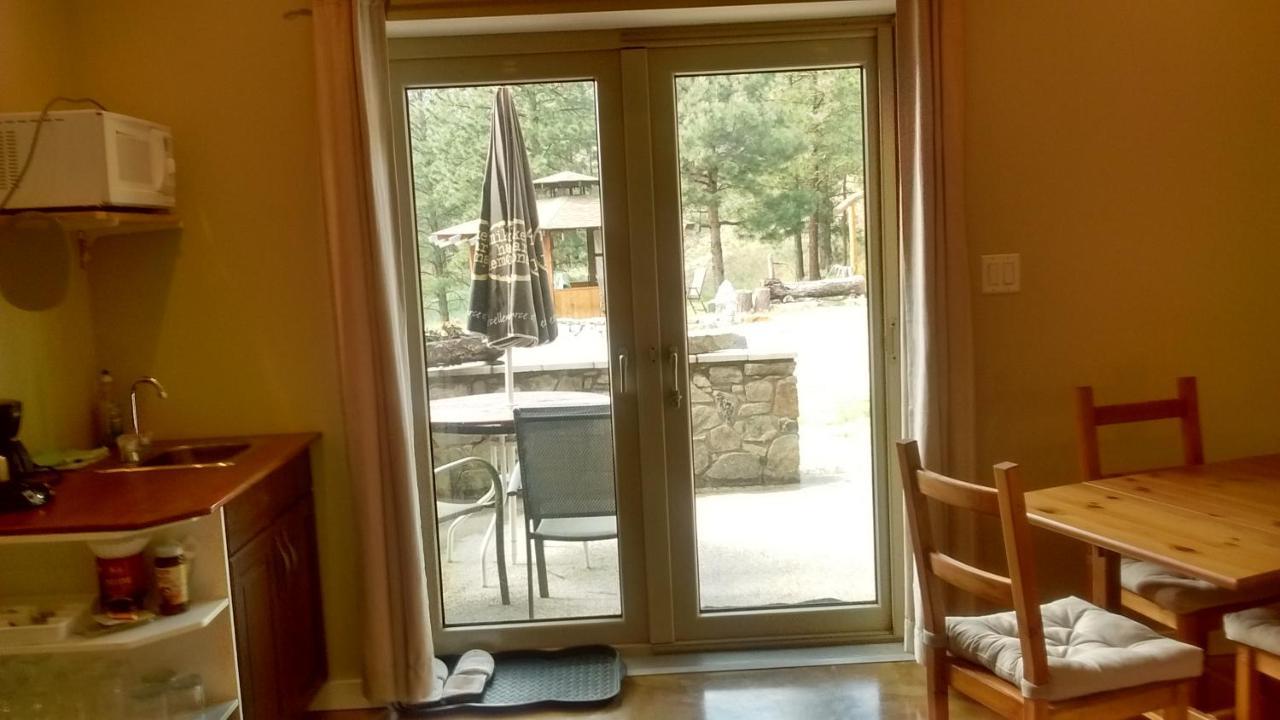 Baergnaescht B&B Osoyoos Exteriör bild